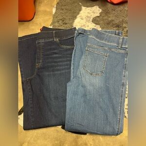 Bundle of women’s Spanx Flare Jeans Size 2X Light wash